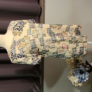 Benares NWT Short Sleeved Top - Small